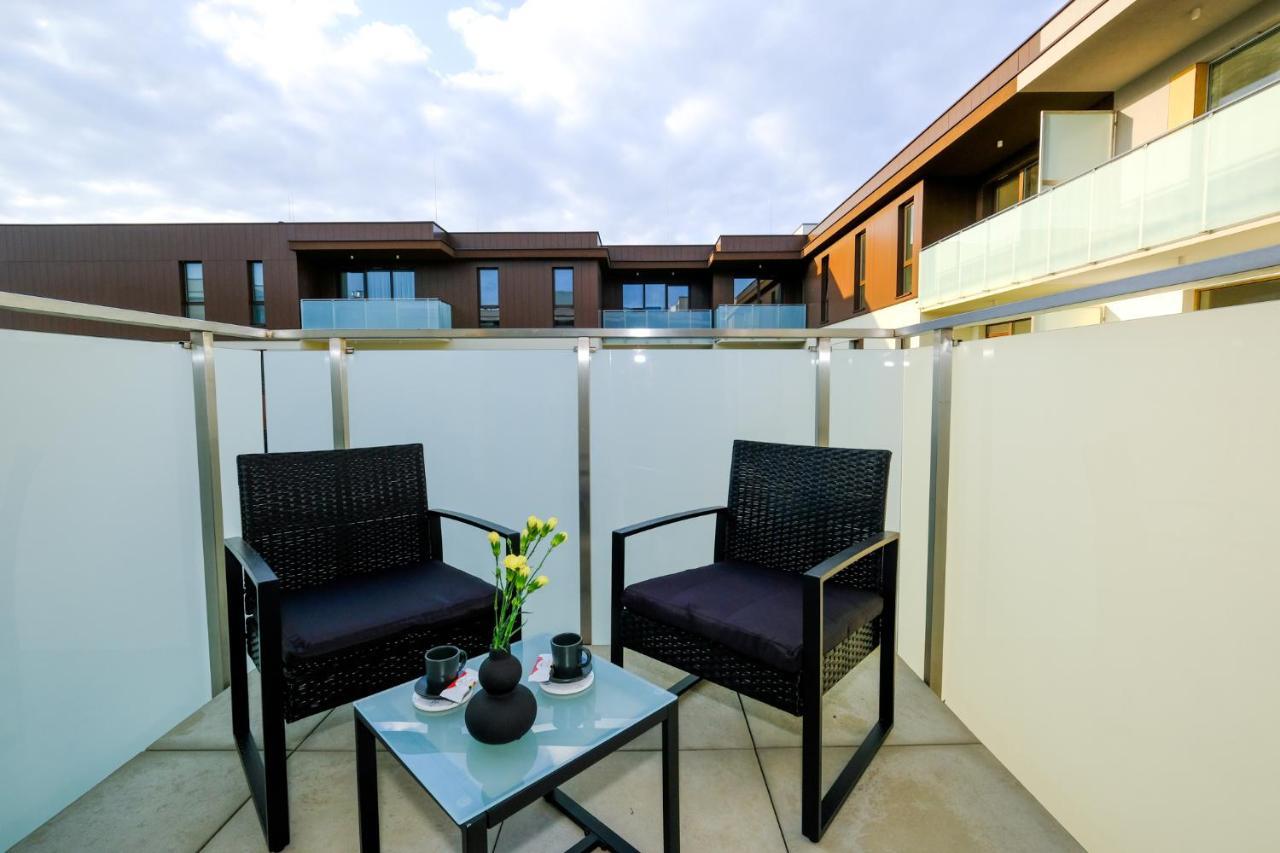 City Mood Apartamenty Lodz Fabryczna 450M Wszystko Nowe Ngoại thất bức ảnh